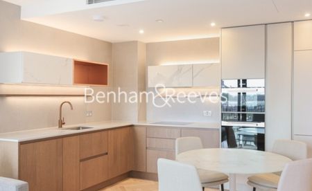 2 Bedroom flat to rent in Saxon House, Parkland Walk, SW6 - Photo 2