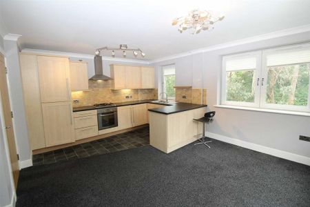 2 bedroom flat to rent - Photo 5