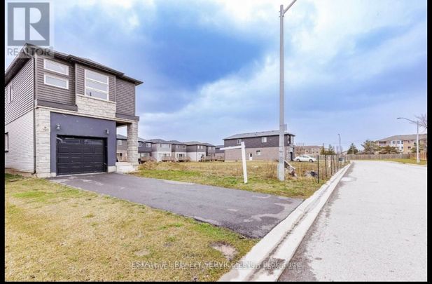 For Lease - 193 Iva Street, Welland, Ontario - Photo 1