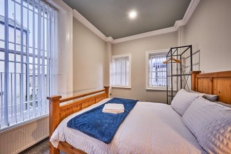 22 The Square, 22 Crawford Square, Derry, BT48 7HT - Photo 3