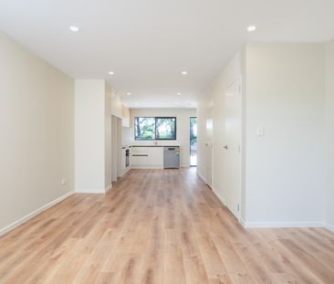 Mangere Bridge, 3 bedrooms - Photo 1