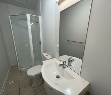 1 Bedroom Apartment Living With Bonus Office Space - Photo 1