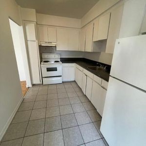 2 CH - 1 SDB - Montréal - $1,749 /mo - Photo 2