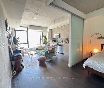 One Eleven Condos and Lofts , #307 - Photo 6