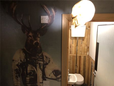 14 Orchard Terrace, Huddersfield, HD4 - Photo 2