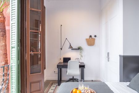 Carrer de lEscorial, Barcelona, Catalonia 08024 - Photo 3