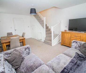 2 bedroom terraced house to rent - Photo 3