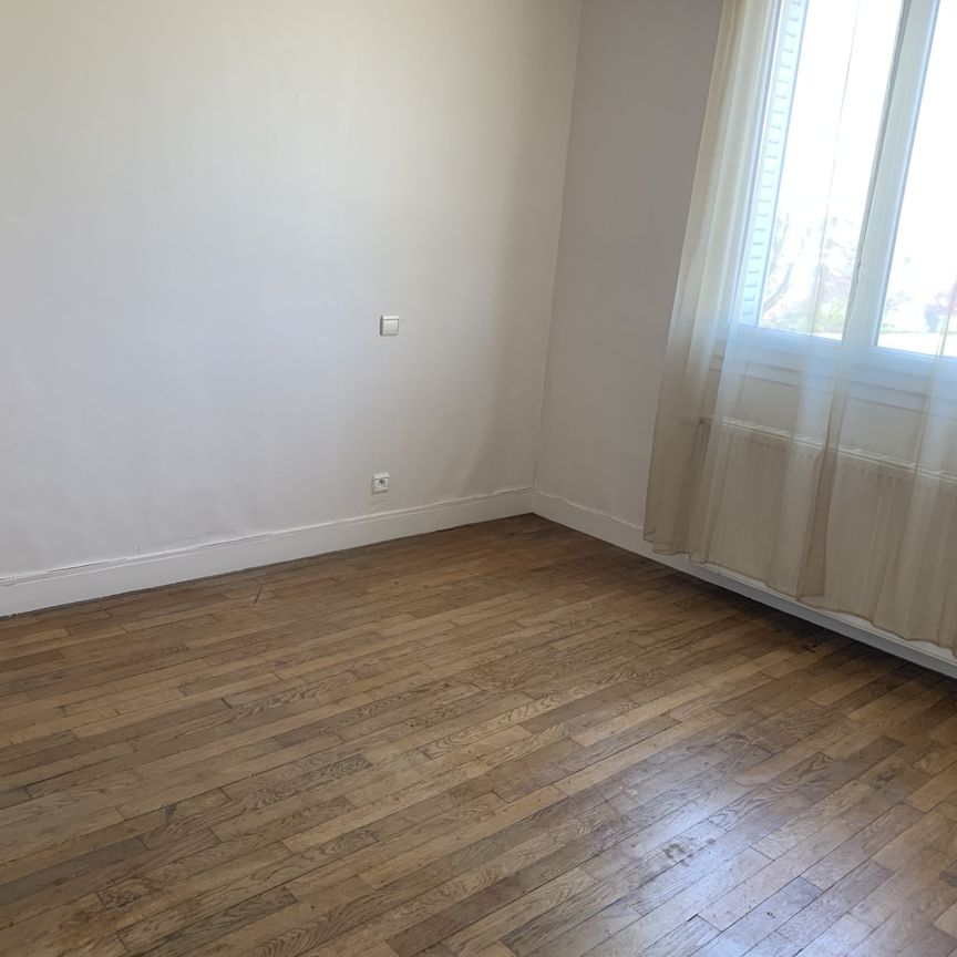 Appartement 65 m² - 3 Pièces - Chartres - Photo 1