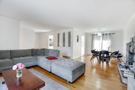 For Lease - 142 Meadowlands Drive, Meadowlands - Crestview and Area, Ontario - Photo 4