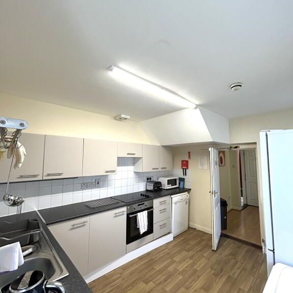 29 Malone Place, Off Lisburn Road, Belfast, BT12 5FD - Photo 1