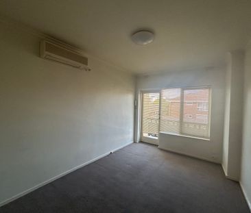 Heart of Carnegie - Photo 6