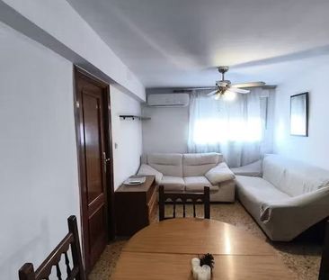 Calle de Azcoitia, Madrid, Community of Madrid 28044 - Photo 5