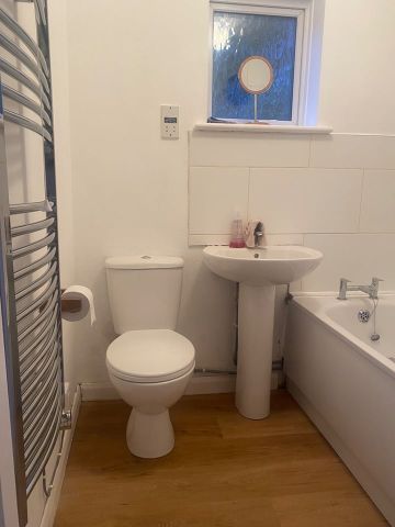 1 Bed Flat, Livingstone Road, BN3 - Photo 4