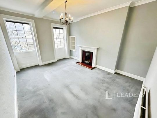 4 bedroom apartment to rent Stamford, PE9 - Photo 1