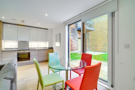 Baroque Gardens, SE16, London - Photo 5