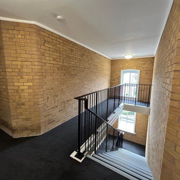Bosworth House, Priory Walk, Hinckley - Photo 1
