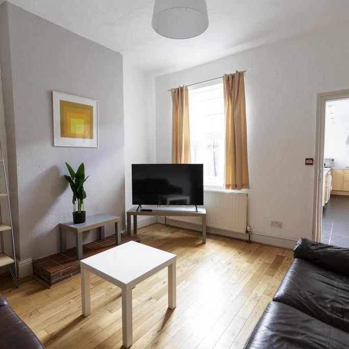 4 bedroom house to rent - Photo 1