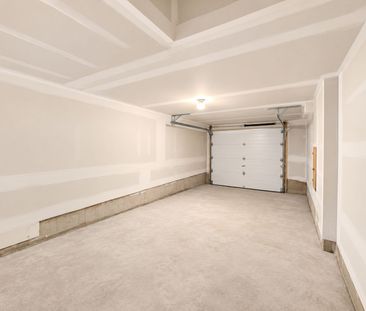 For Lease - 313 Conklin Road Unit# 33, Brantford, Ontario - Photo 4