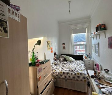 7 bedroom terraced house to rent - Photo 3