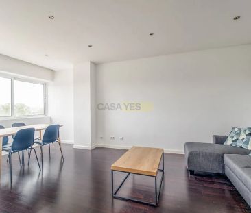 Apartment T4 in Almada, Cova da Piedade, Pragal e Cacilhas, Almada - Foto 1