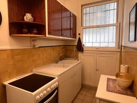 Location Appartement 1 pièce 31m² PARIS 17ème - Photo 5