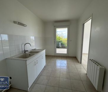Location Appartement 3 pièces 72m² CHERBOURG-EN-COTENTIN 50100 - Photo 3