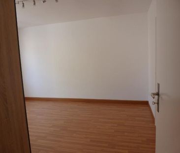 Passau Mitte 2 Zimmer Whg. mit großer Wohnküche und EBK im 1. OG mit Blick, als 2er WG geeignet - Photo 6