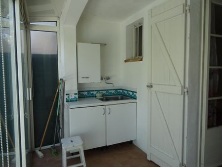 Studio 27 m² - 1 pièce - Hyères (83400) - Photo 3