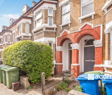 6 bedroom terraced house to rent - Photo 2