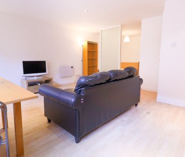 1 Bed Flat, Park Place, LS1 - Photo 4