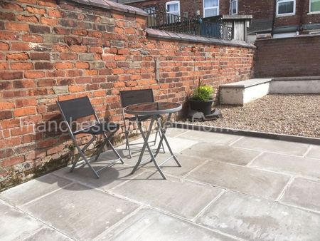 Claremont Road, Manchester, M14 7WJ - Photo 2