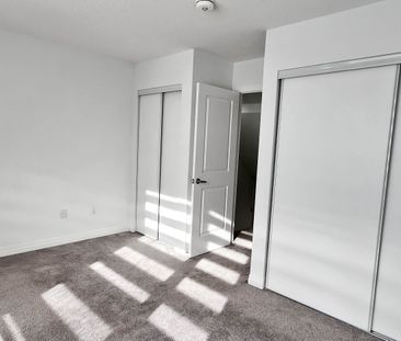 For Lease - 1630 Pleasure Valley Path, Oshawa, Ontario - Photo 5