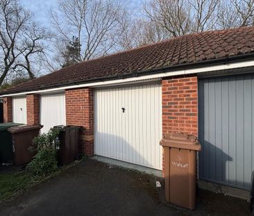 2 bedroom semi-detached house to rent - Photo 6