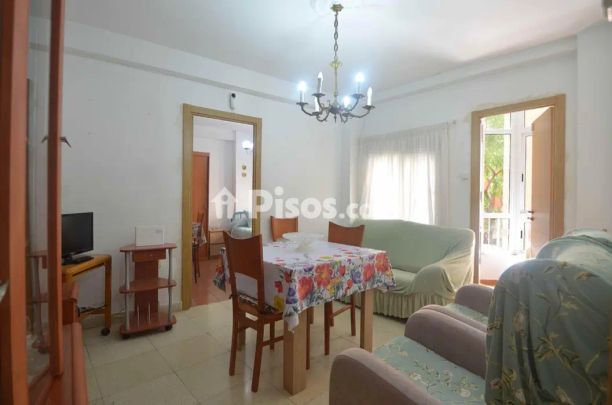 Piso en alquiler en Centro - Photo 1