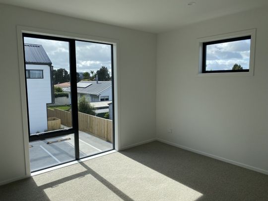 3/43 Yeovil Road, Te Atatu Peninsula - Photo 1