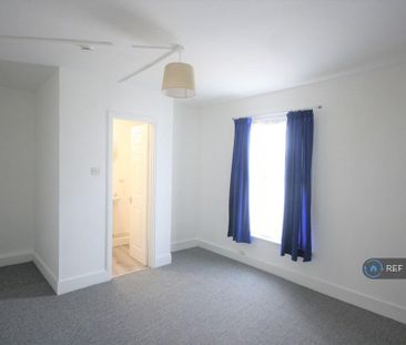 5 bedroom terraced house to rent - Photo 1