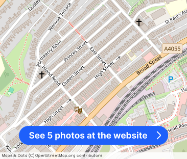 High Street Barry - Photo 1