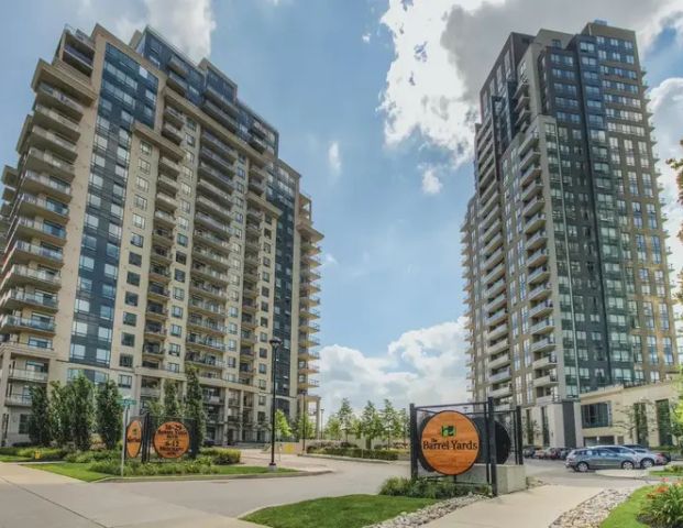 The Onyx | 23 & 29 Barrel Yards Blvd., Waterloo - Photo 1