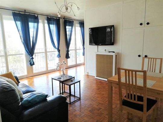 Location Appartement 2 pièces Meublé 46m² LE HAVRE 76600 - Photo 1