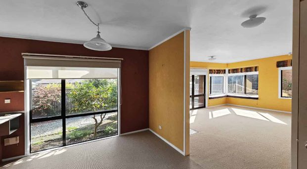 Ellerslie - Great Location - Photo 1