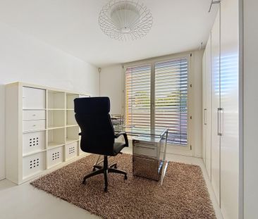 Proche Ecolint - Villa jumelle de 7 pièces meublée - Foto 3