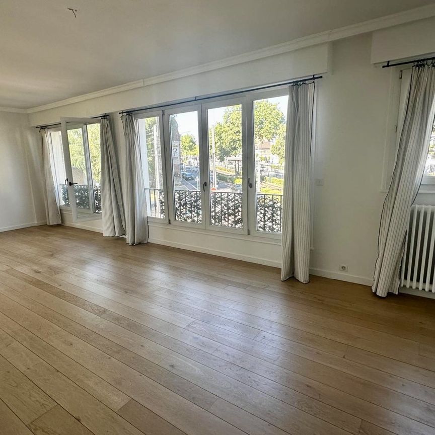 Location Appartement 3 pièces 82m² MARCQ EN BAROEUL 59700 - Photo 1