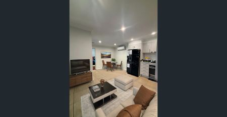 2-Bedroom Charming Granny Flat!! - Photo 4