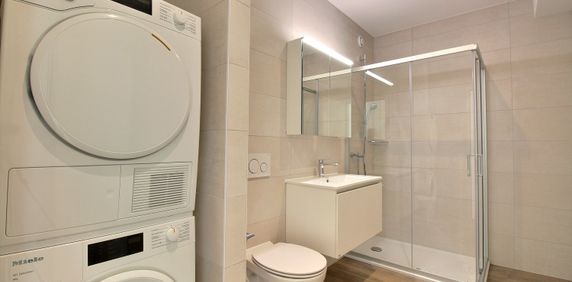 Charmant appartement de 2.5 pièces au rez-de-chaussée ! - Foto 2