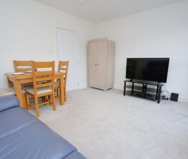 2 bedroom property to rent - Photo 3