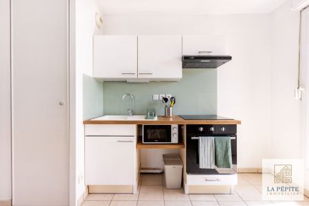Location Appartement 3 pièces 50m² VALENCIENNES 59300 - Photo 2