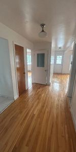 Haut duplex 5 1/2 a anjou - Photo 4