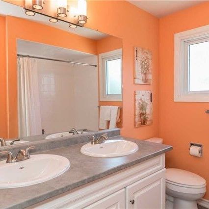 For Lease - 874 Sparrow Road Unit# Main, Newmarket, Ontario - Photo 1