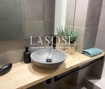 71m² Duplex to rent in El Poble-sec, Barcelona with optional garage - Photo 3