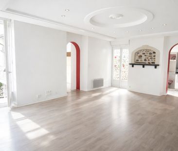 Location Appartement 2 pièces 62m² - Photo 1